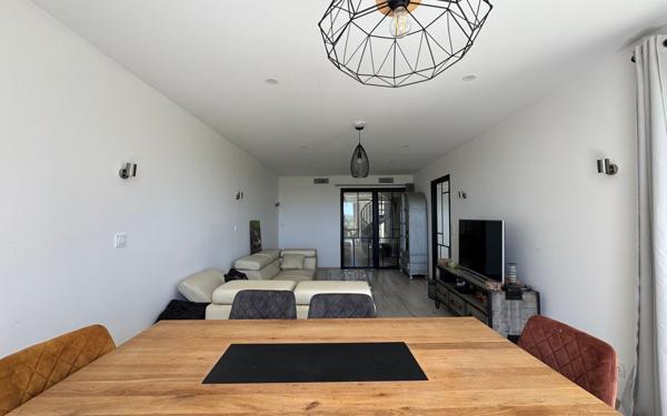 Appartement à vendre    5 pièces • 101,60 m2 Pézenas