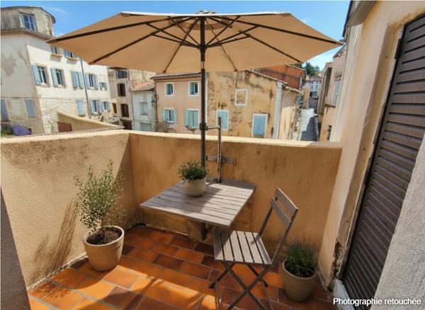 Appartement Pernes Les Fontaines avec balcon