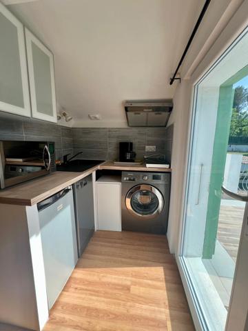 Fuveau (13710) FUVEAU T1 avec grande terrasse et parking