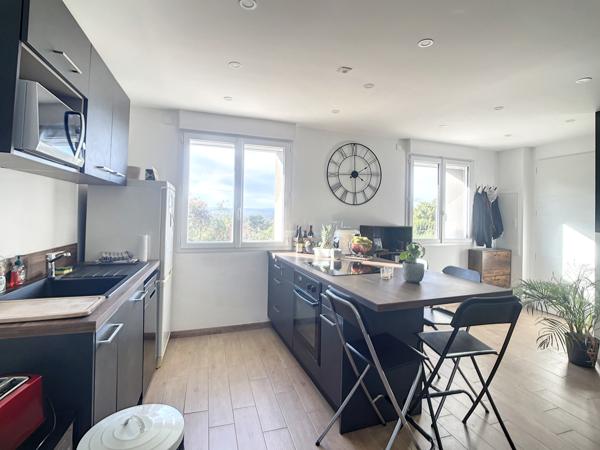 Montanay (69250) Location maison meublée 967 euros/mois + charge 23 euros