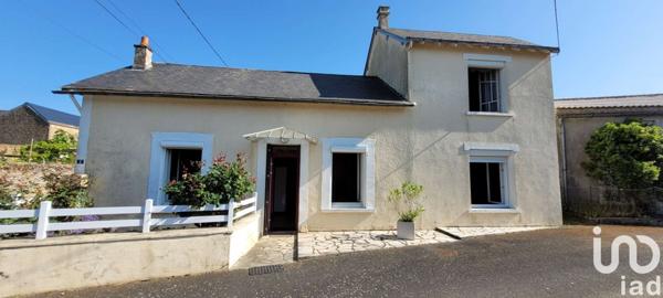 Maison de village 4 pièces de 88 m² à Airvault (79600)