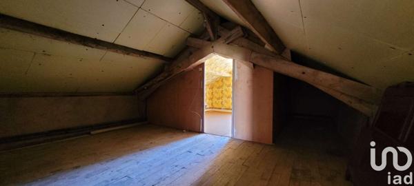 Maison de village 4 pièces de 88 m² à Airvault (79600)