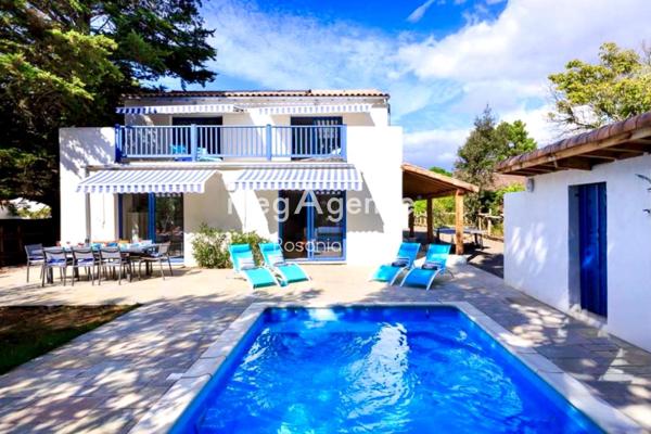 Maison à LONGEVILLE-SUR-MER, 85560 - 7 pièces 223m²