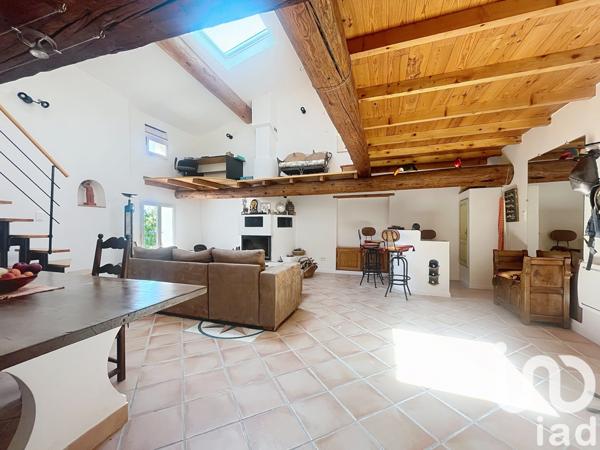 Appartement à vendre 3 pièces 102 m² Lambesc