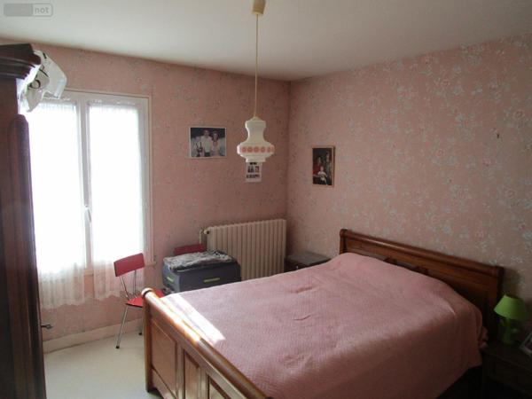 Maison à vendre à Saint-Maur dans l'Indre (36250), ref : MAIS/792