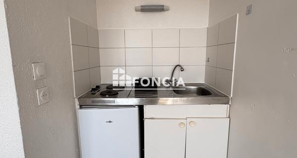 Location Studio 19.4 m² - Melun 77000