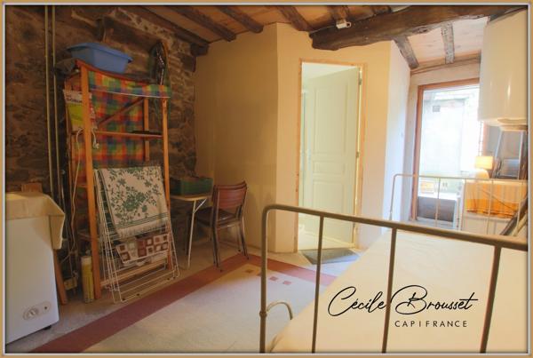 Maison de caractère à vendre 4 pièces TAULIS (66)
