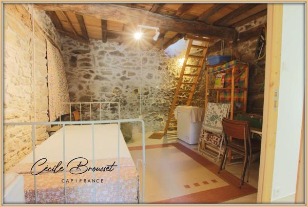 Maison de caractère à vendre 4 pièces TAULIS (66)