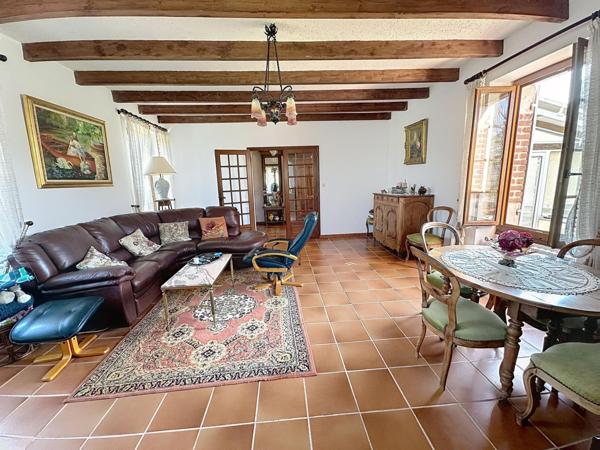 Maison de caractère de 225 m2 , 5 chambres ,  piscine