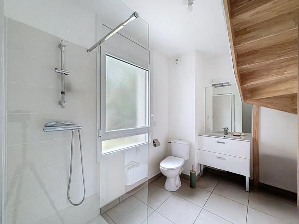 Villeurbanne (69100) Maison contemporaine lumineuse - jardin et Garage – Villeurbanne