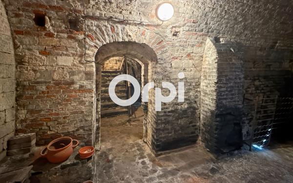 Maison à vendre    9 pièces • 160 m2 Arras