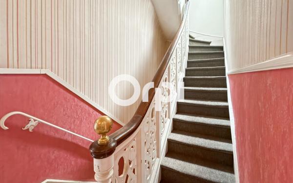 Maison à vendre    9 pièces • 160 m2 Arras