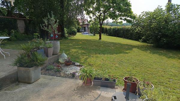 Ferme bressane rénovée – charme et authenticité à quelques minutes de Bourg en Bresse