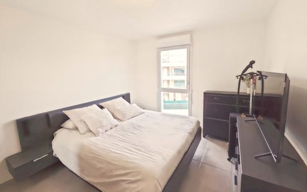 Appartement à vendre    2 pièces • 41 m2 Villeneuve-Loubet