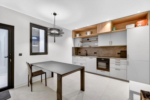 Vente Maison contemporaine Cap D'Antibes 8 Pièces 404 m²