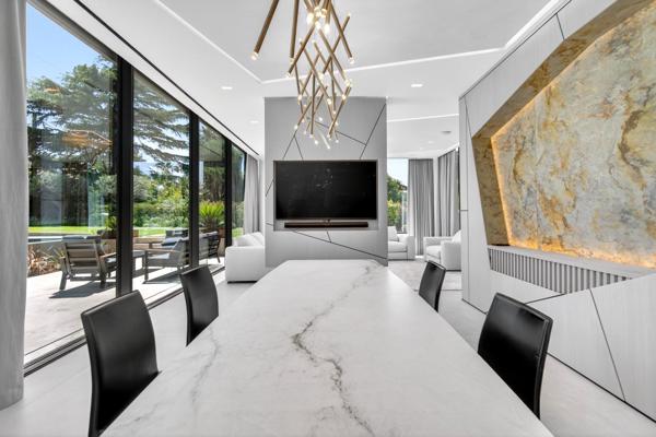 Vente Maison contemporaine Cap D'Antibes 8 Pièces 404 m²