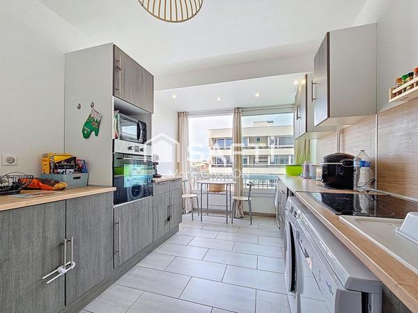 Appartement centre, 2 chambres, balcon, garage