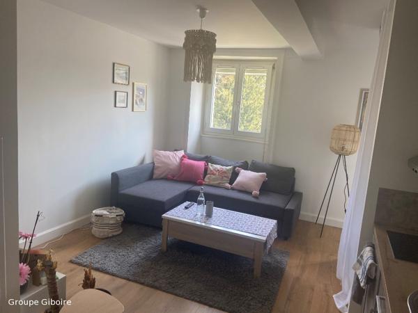 Appartement T2 à louer - 34 m² (réf : 556666)