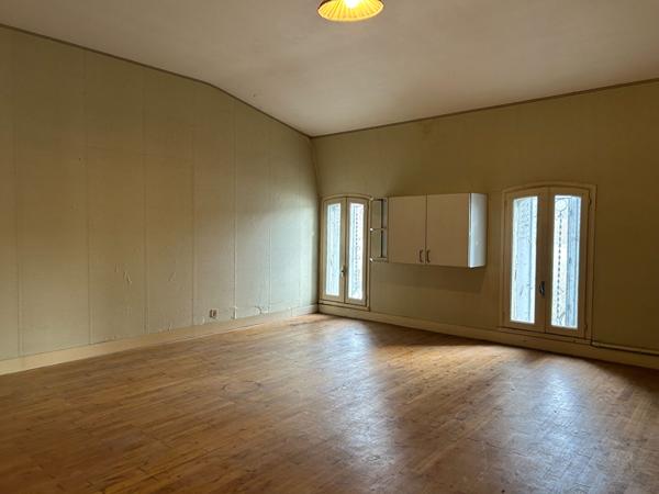 Immeuble de rapport Civray 8 pièce(s)