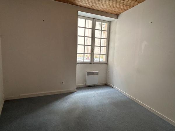 Immeuble de rapport Civray 8 pièce(s)