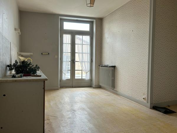 Immeuble de rapport Civray 8 pièce(s)