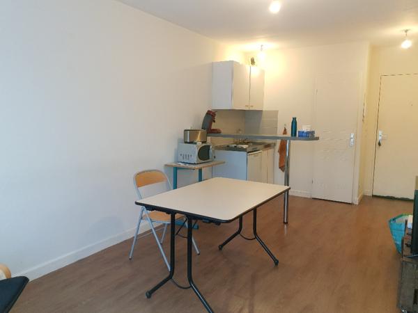 Location appartement près de Évreux - 1 pièce(s) - 31 m² - 455 € par mois