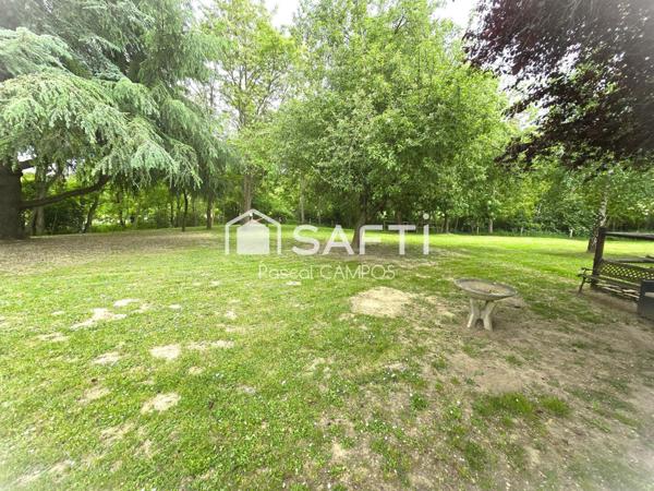 Maison type 5 de 153m² sur un terrain de 5302 m² arboré