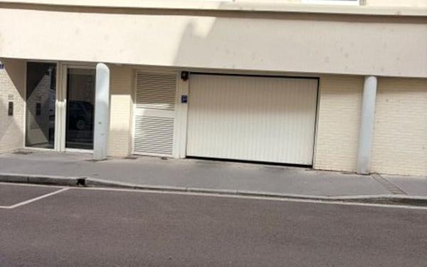 Stationnement à vendre