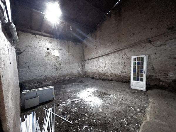 Poitiers (86000) MAISON 100 M2 AGRANDISSABLE AVEC GRANGE 80 M2 SUR 2 NIVEAUX