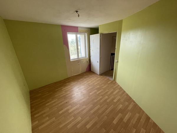 Poitiers (86000) MAISON 100 M2 AGRANDISSABLE AVEC GRANGE 80 M2 SUR 2 NIVEAUX