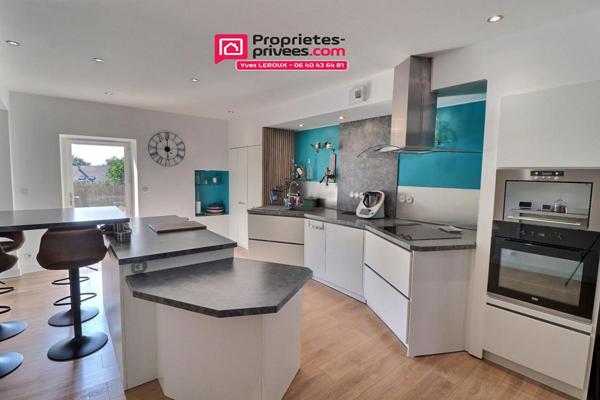 Maison de charme dans corps de ferme rénovée , 4 chambres , terrasse,  garage