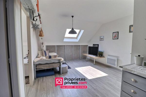 Maison de charme dans corps de ferme rénovée , 4 chambres , terrasse,  garage