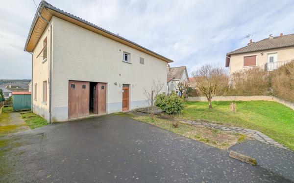 Maison à vendre    5 pièces • 132 m2 Sansac-de-Marmiesse
