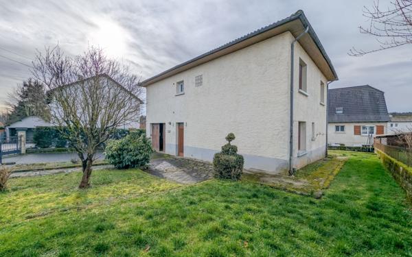 Maison à vendre    5 pièces • 132 m2 Sansac-de-Marmiesse