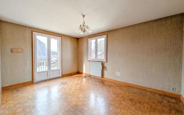 Maison à vendre    5 pièces • 132 m2 Sansac-de-Marmiesse