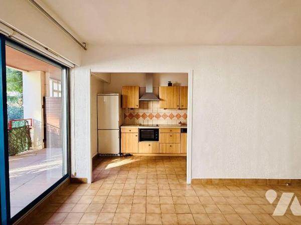 Idéalement situé dans l'un des quartiers les plus recherchés du 8ème arrondissement de Marseill...