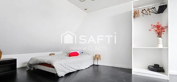 Maison Individuelle Semi plain pied, 5 chambres, Accès au Marais