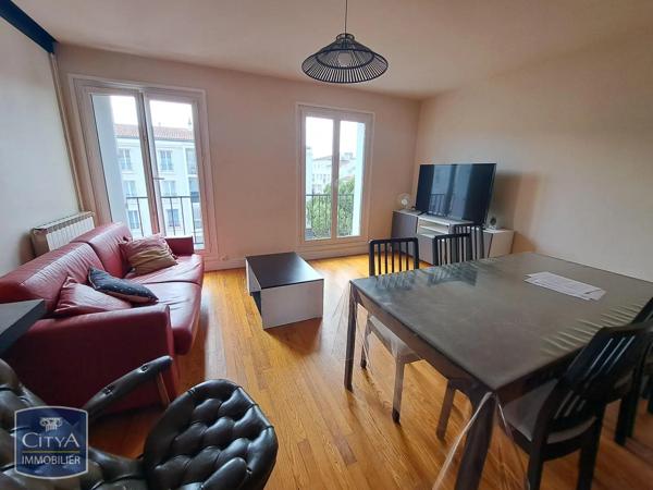 Appartement à louer 4 pièces 82.53m² Royan (17200)