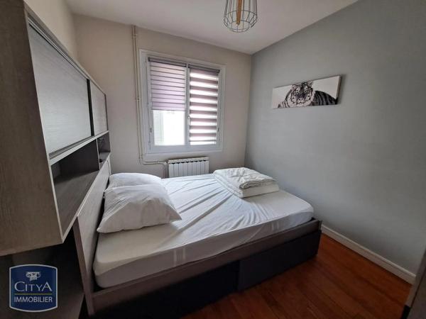 Appartement à louer 4 pièces 82.53m² Royan (17200)
