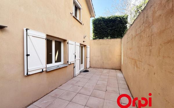 Appartement à vendre    4 pièces • 88 m2 Saint-Genis-Laval