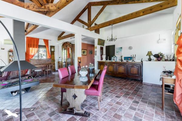 Maison à vendre 479 800 € Lunel 4 p 130 m² DPE D