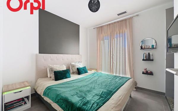 Maison à vendre    4 pièces •  Pia