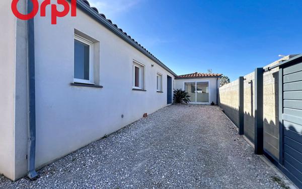 Maison à vendre    4 pièces •  Pia