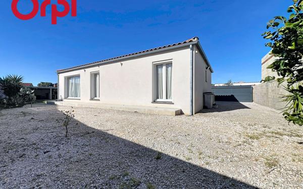 Maison à vendre    4 pièces •  Pia