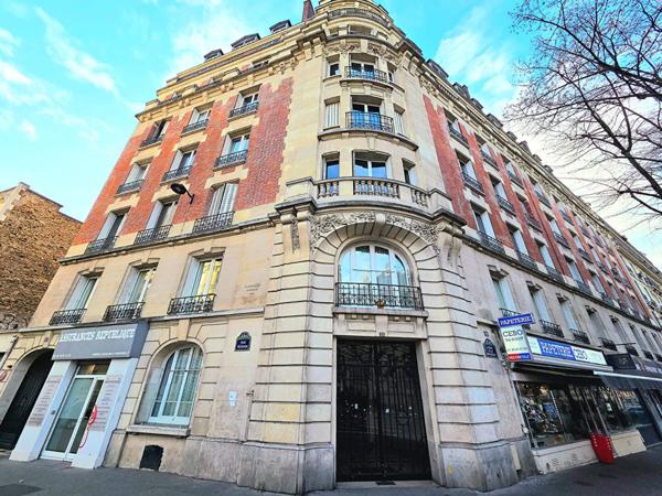 Appartement Paris 7 pièce(s) 142 m2