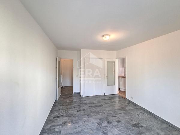 Appartement F1  entièrement rénové