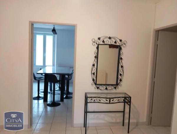 Location appartement 4 pièces de 123.33m²