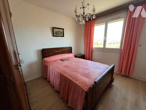 Appartement 77.40m² avec ascenseur en dernier étage