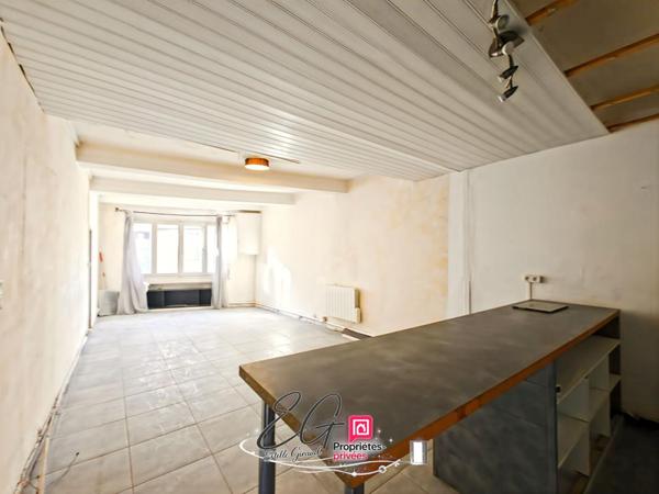 Maison Caunes Minervois, 3 chambres, terrasse de toit, grenier aménageable