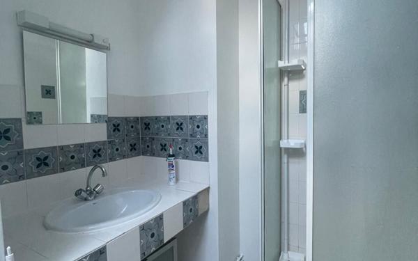 Appartement à louer    1 pièce • 18 m2 Tours